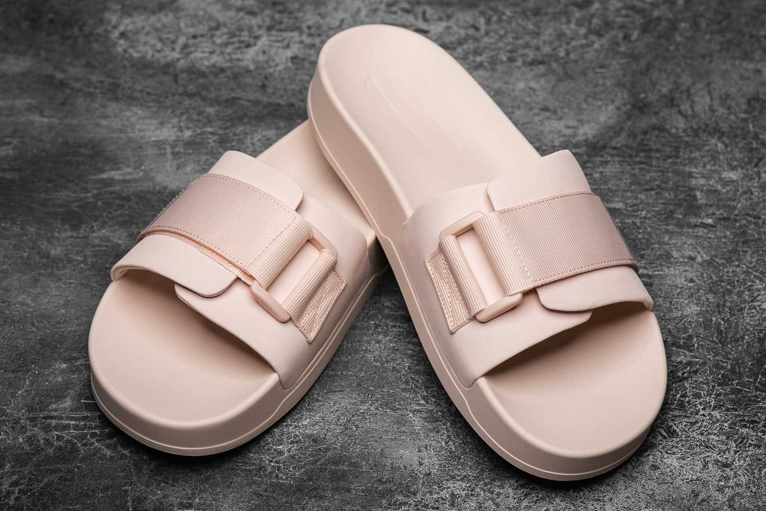 Nobull Adjustable Slide Slides Blush | 0184-MYURE