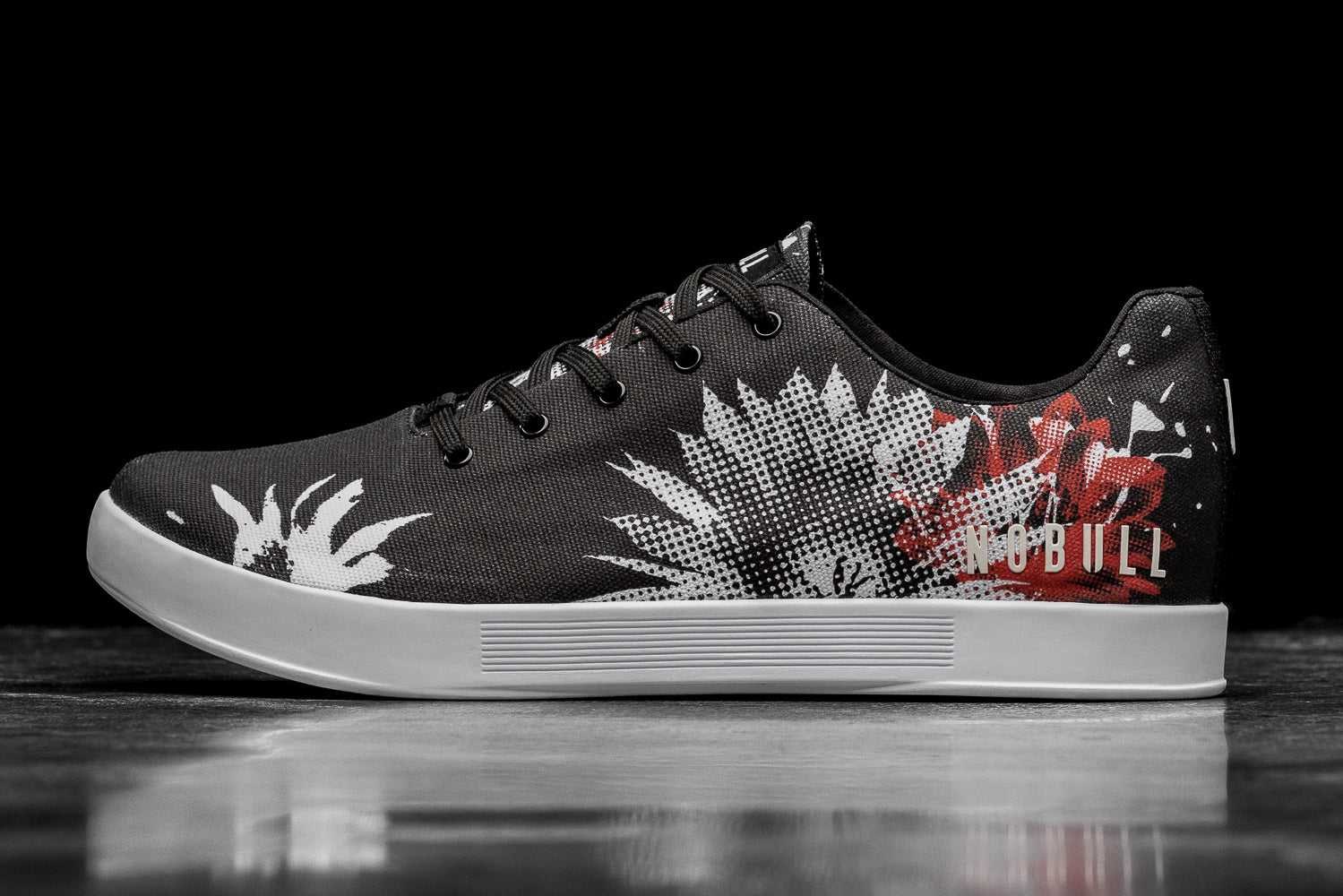 Nobull Canvas Trainer Canvas Black Cactus Blossom | 0286-WESMT