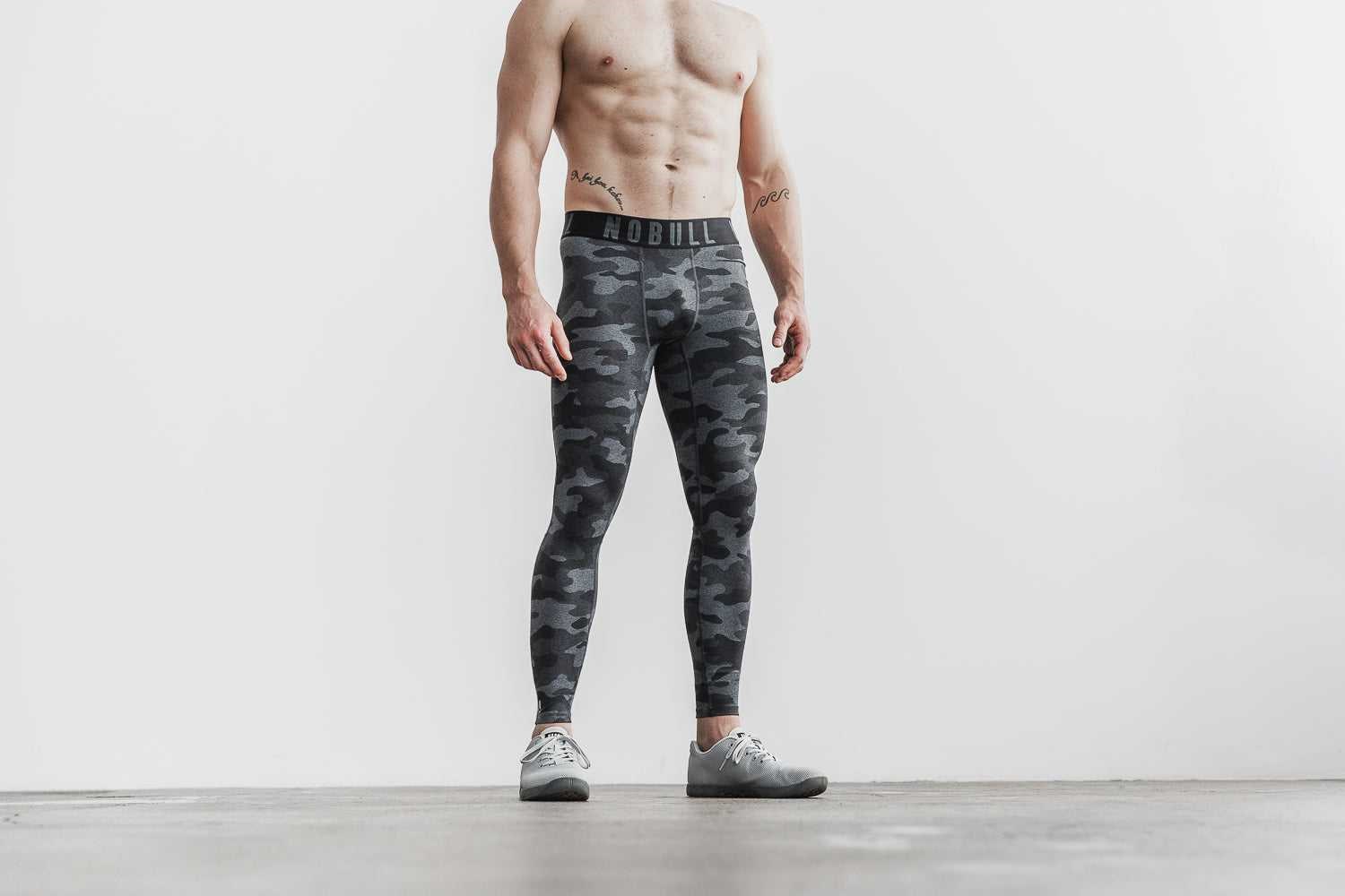 Nobull Compression Tight (Plush Heather) Bottoms Carbon Camo | 7514-ZTEYO