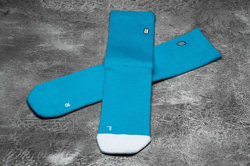 Nobull Crew Sock (Neon) Socks Neon Blue White | 6305-XWONR