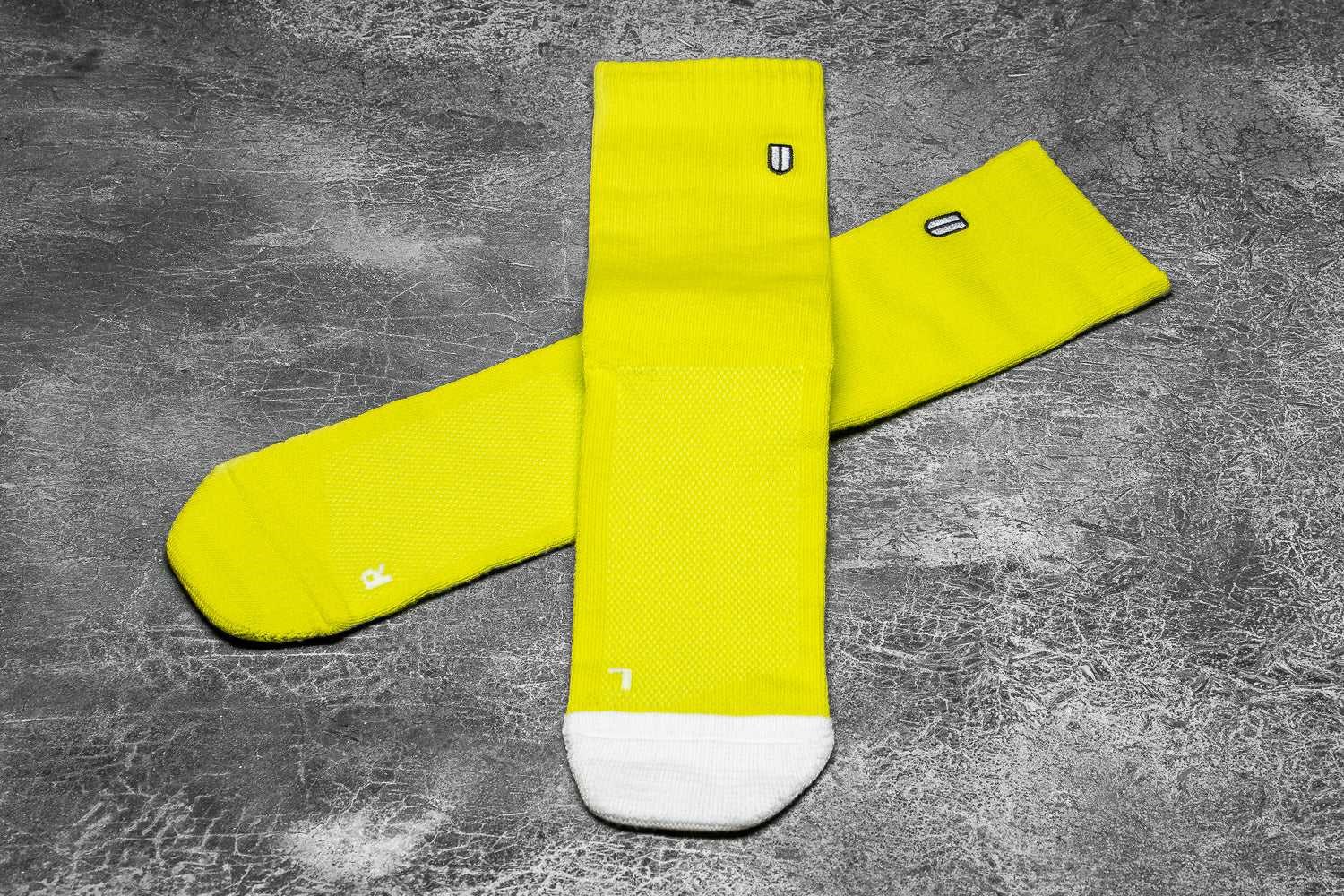 Nobull Crew Sock (Neon) Socks Neon Yellow White | 7496-RNZBS