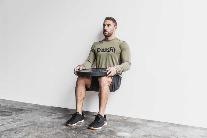 Nobull Crossfit Long Sleeve Tee Tanks & Tees Army Green | 1753-AZIRK