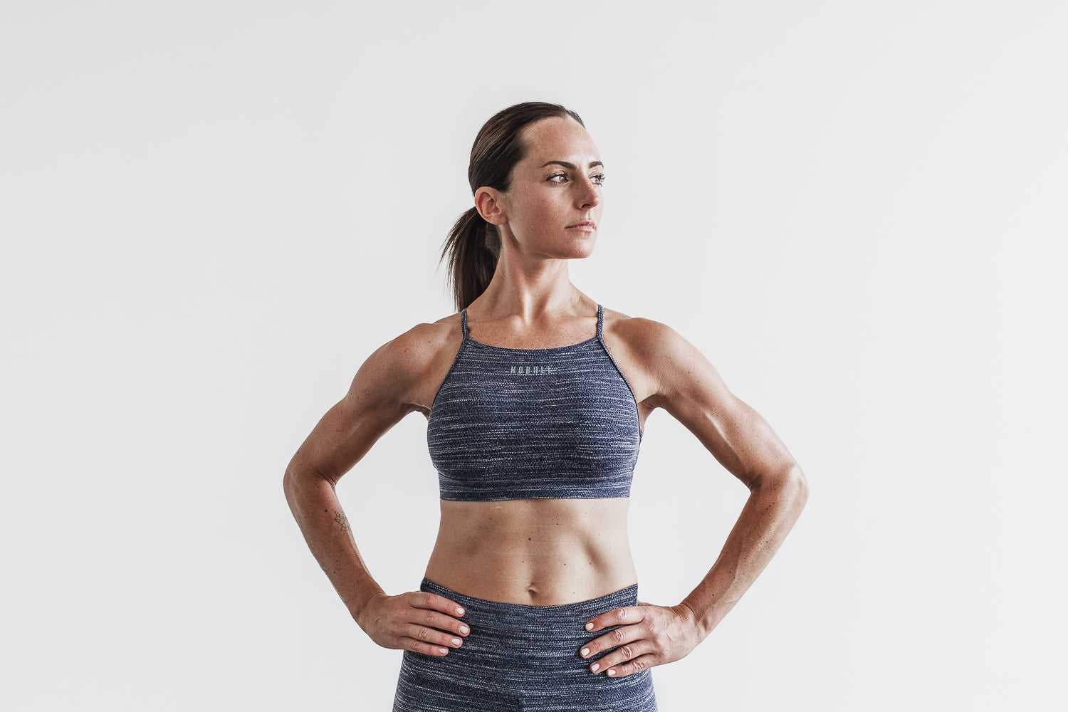 Nobull High-Neck Sports Bra (Melange) Sports Bras Navy Melange | 3061-HRQZG