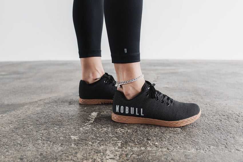 Nobull High-Rise 7/8 Tight (Matte) Bottoms Black Matte | 5809-NGBDI