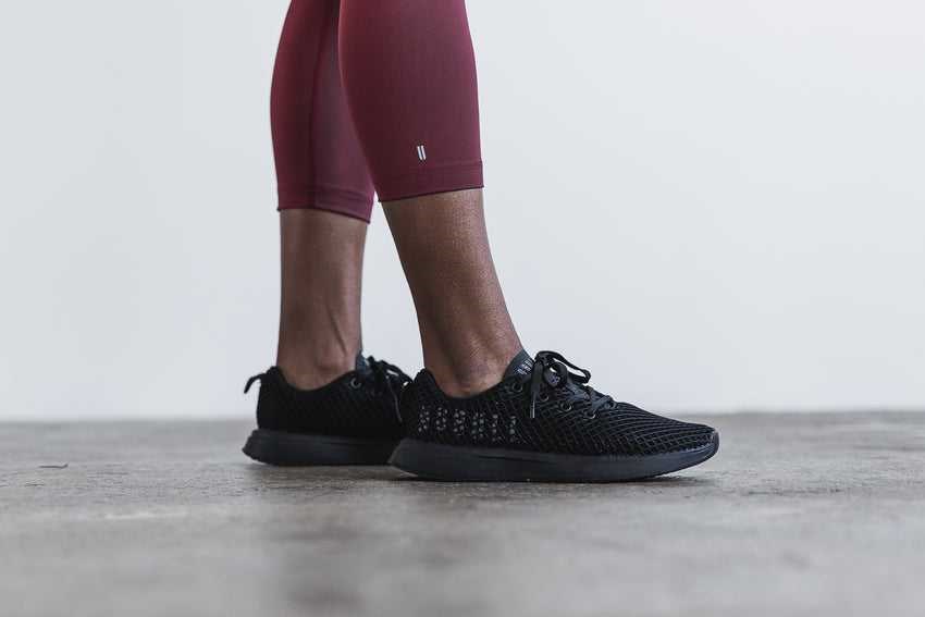 Nobull High-Rise Crop Bottoms Cabernet | 4879-YVAWH