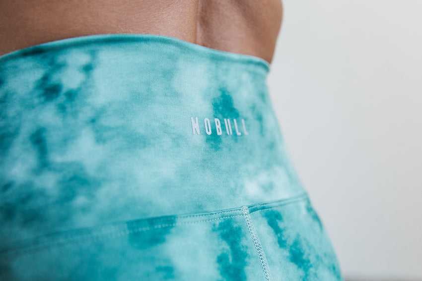 Nobull High-Rise Short 6 inches (Tie-Dye) Bottoms Oil Blue / Pine Tie-Dye | 8931-TADWJ