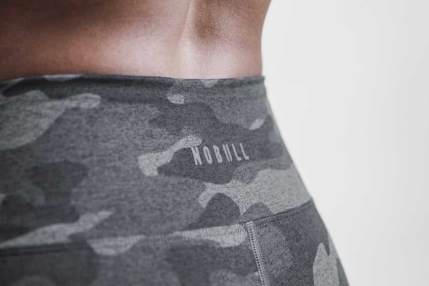 Nobull High-Rise Short 8 inches (Plush Heather) Bottoms Carbon Camo | 2480-KYEUM