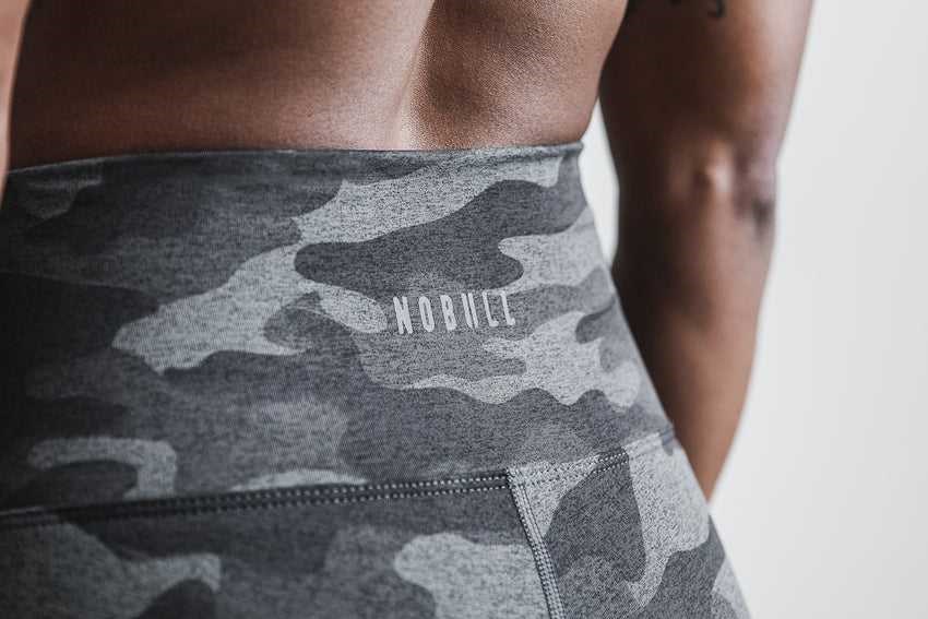 Nobull High-Rise Tight (Camo) Bottoms Carbon Camo | 1647-TDPEX