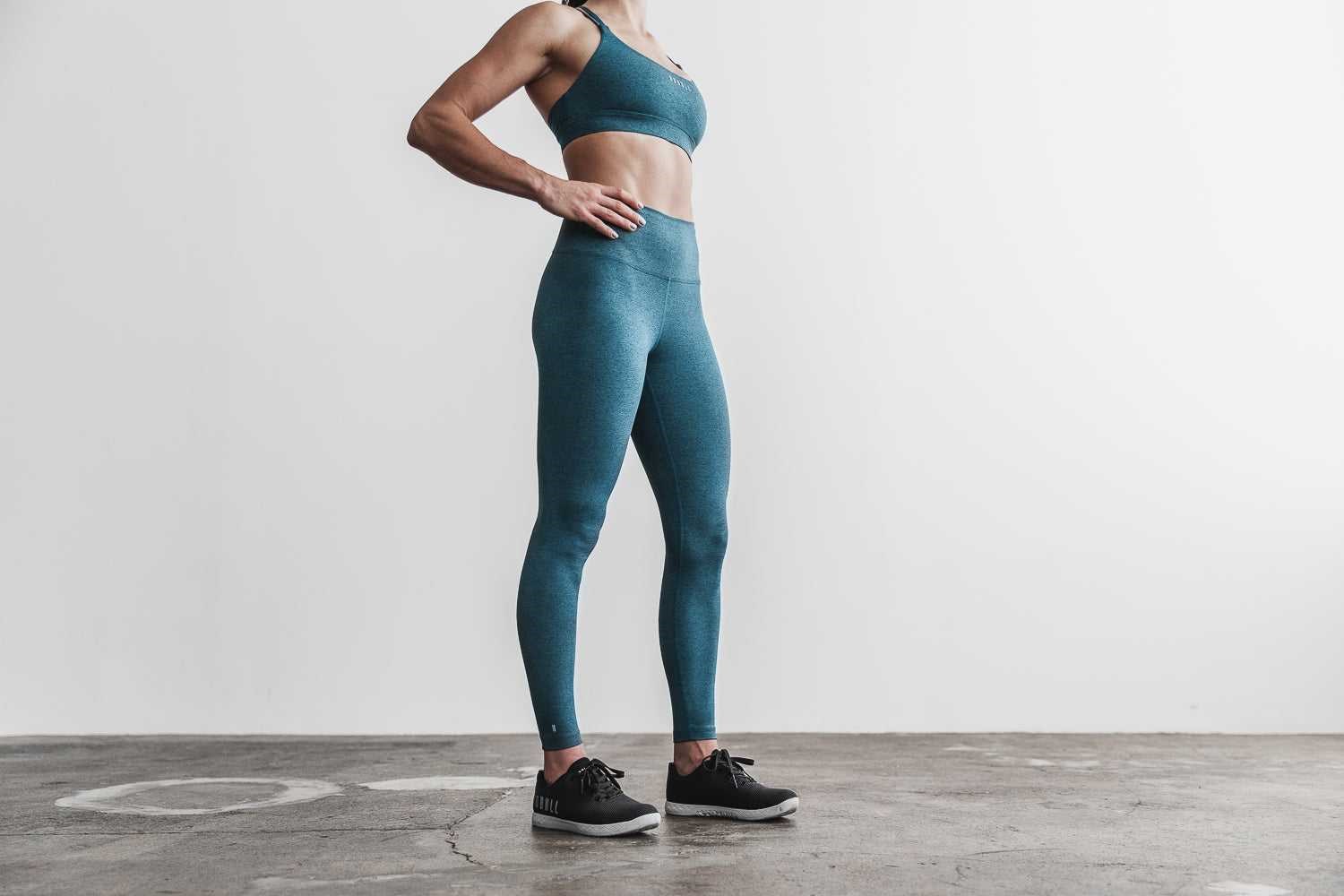 Nobull High-Rise Tight (Plush Heather) Bottoms Teal Heather | 7351-TSGRX