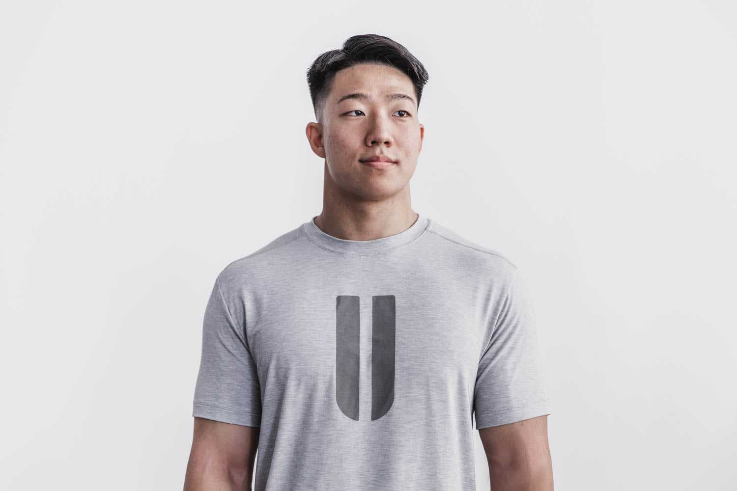 Nobull Horns Tee Tanks & Tees Light Heather Grey | 9153-BLCAY