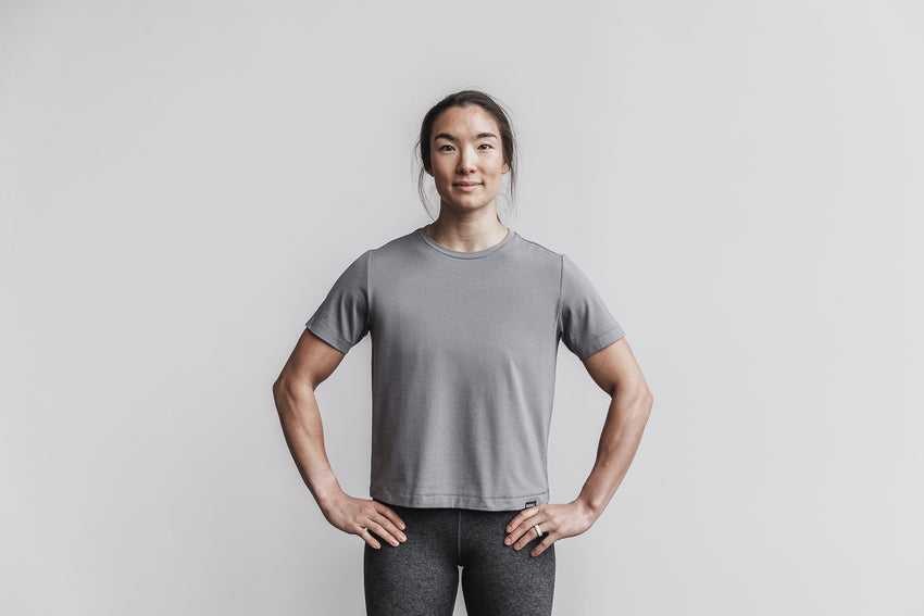 Nobull Lightweight Boxy Tee Tanks & Tees Dark Grey | 9687-JPFSA