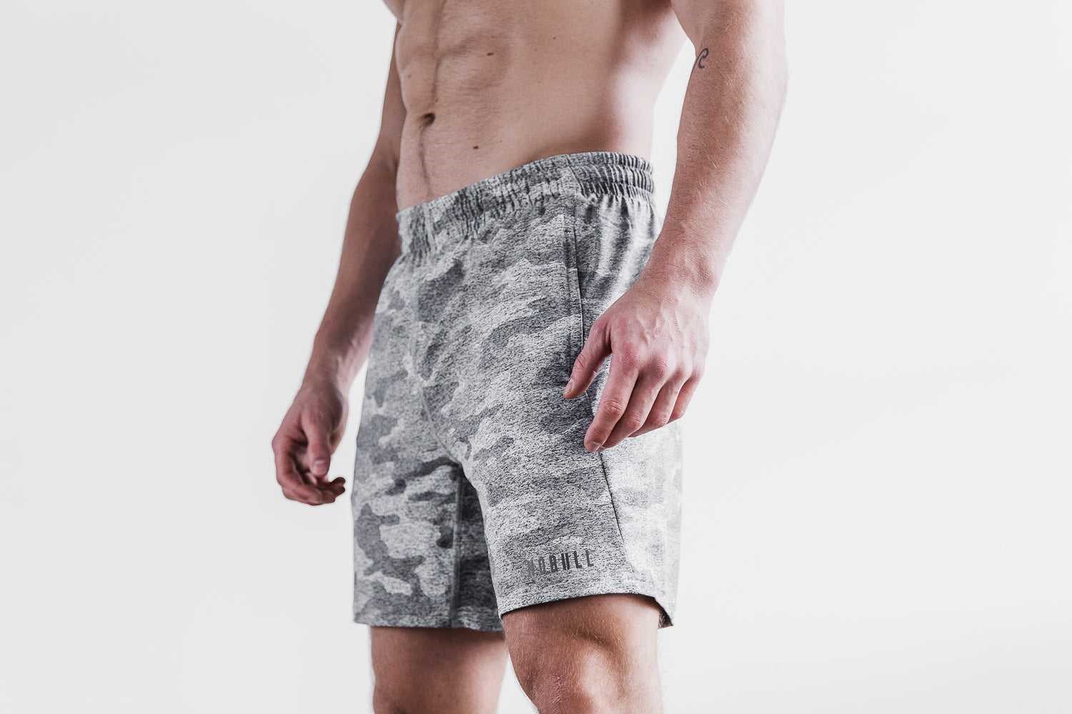 Nobull Lightweight Knit Short 7 inches (Camo) Bottoms White Camo | 1495-BVIPS