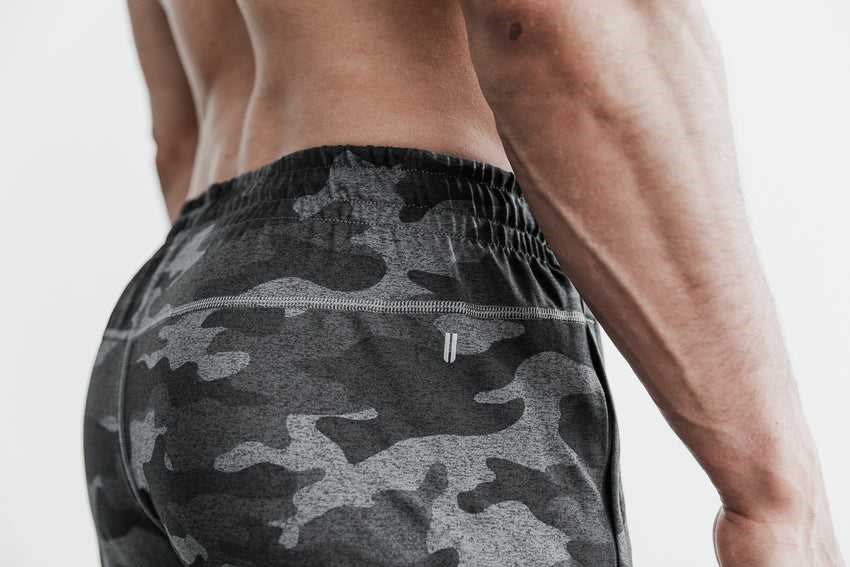 Nobull Lightweight Knit Short 7 inches (Camo) Bottoms Carbon Camo | 2438-AKDPC