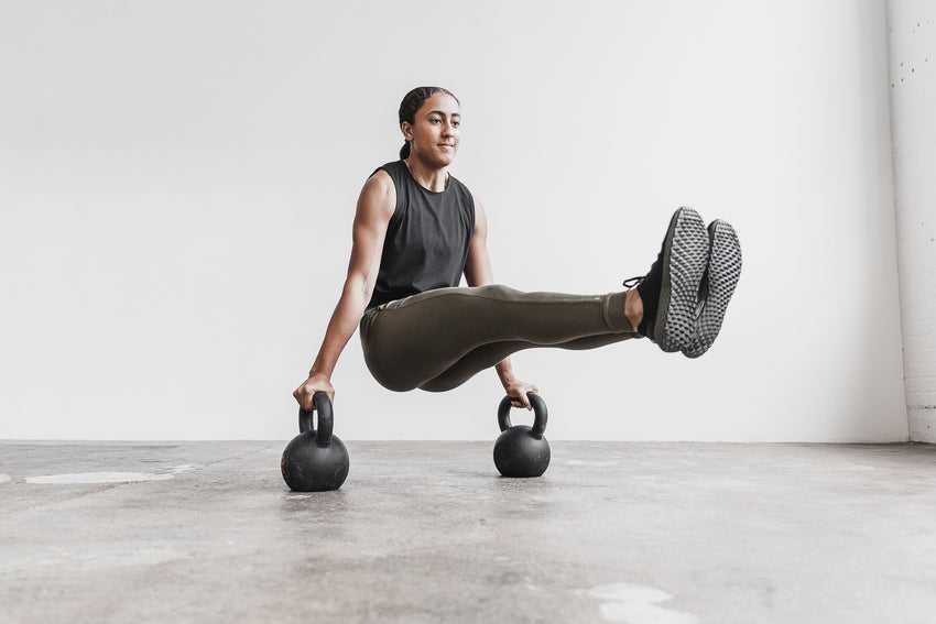 Nobull Lightweight Sleeveless Crop Tee Tanks & Tees Black | 2986-TPHWV