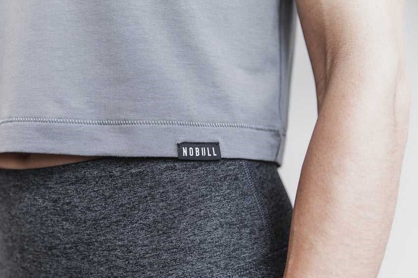 Nobull Lightweight Sleeveless Crop Tee Tanks & Tees Dark Grey | 7836-APYTD