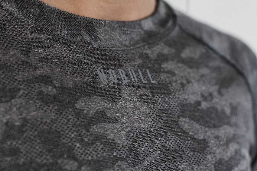 Nobull Lightweight Textured Long Sleeve Tee (Camo) Tanks & Tees Black Camo | 5370-XDOYI