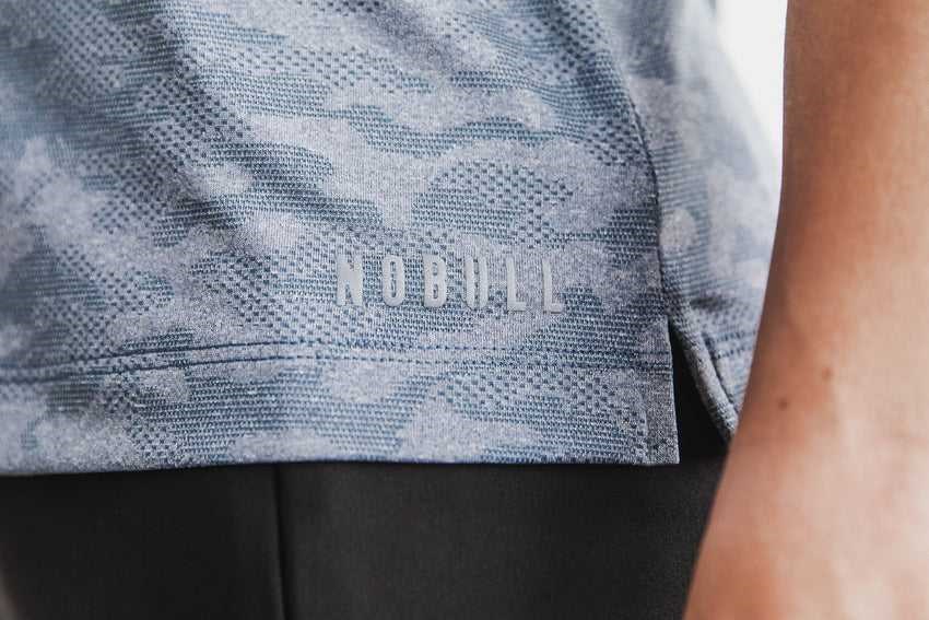 Nobull Lightweight Textured Polo (Camo) Tanks & Tees Coastal Blue Camo | 8675-HVCDR