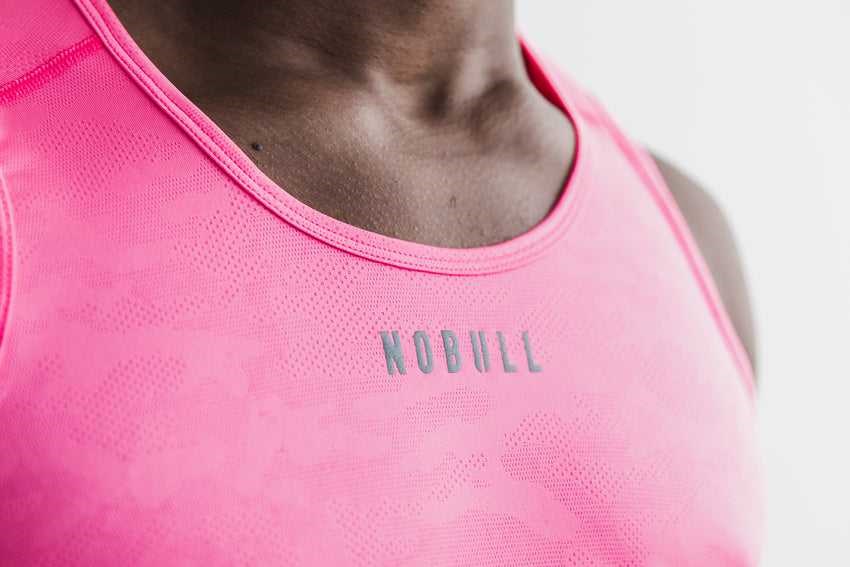 Nobull Lightweight Textured Tank (Neon Camo) Tanks & Tees Neon Pink Camo | 0649-LUVYR