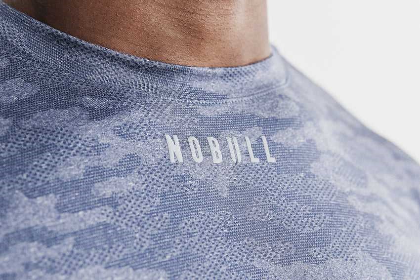 Nobull Lightweight Textured Tee (Camo) Tanks & Tees Navy Camo | 6532-HDGAX