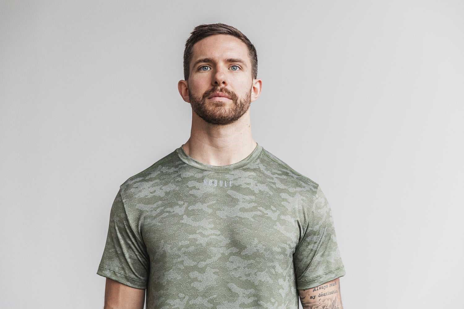 Nobull Lightweight Textured Tee (Camo) Tanks & Tees Army Camo | 9306-SANYB