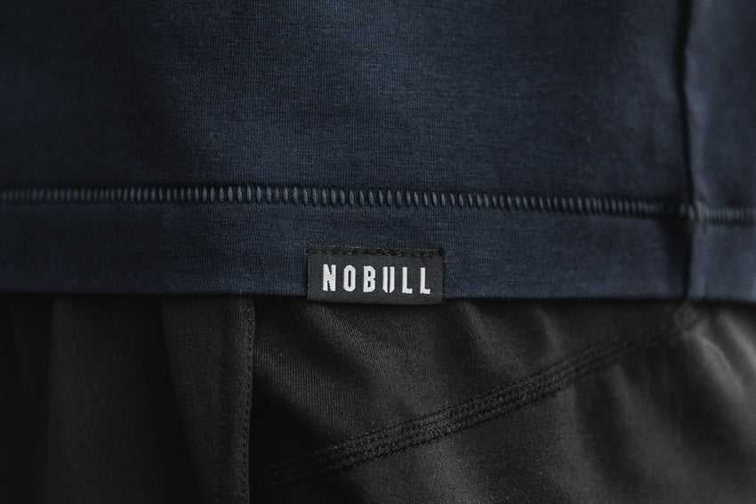 Nobull Lightweight V-Neck Tee Tanks & Tees Ink | 3921-HIKML