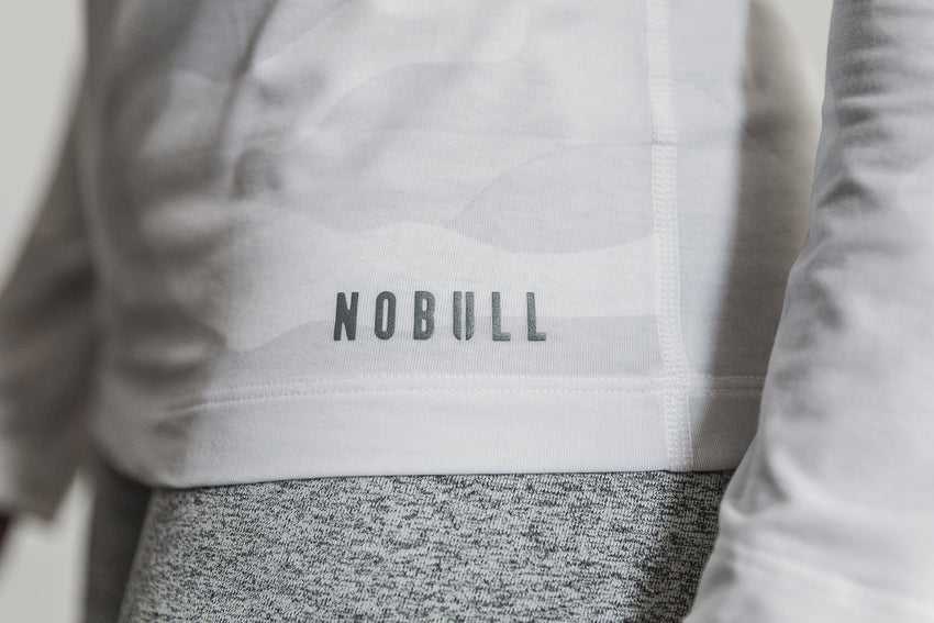 Nobull Long Sleeve Tee (Camo) Tanks & Tees White Camo | 5236-DWKOE