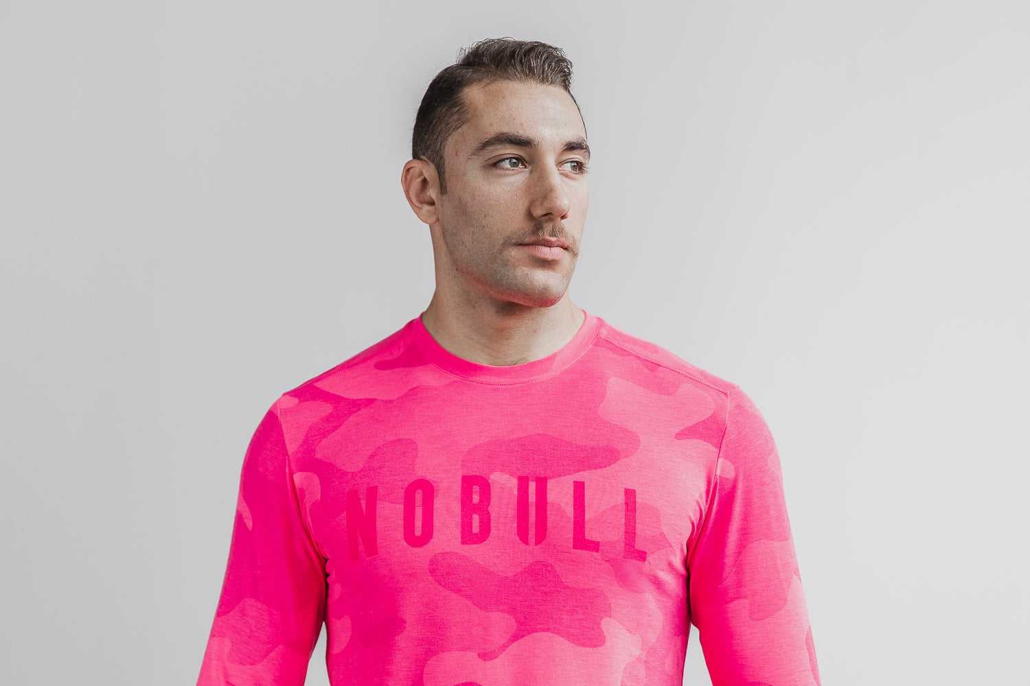 Nobull Long Sleeve Tee (Neon Camo) Tanks & Tees Neon Pink Camo | 1086-KABZY