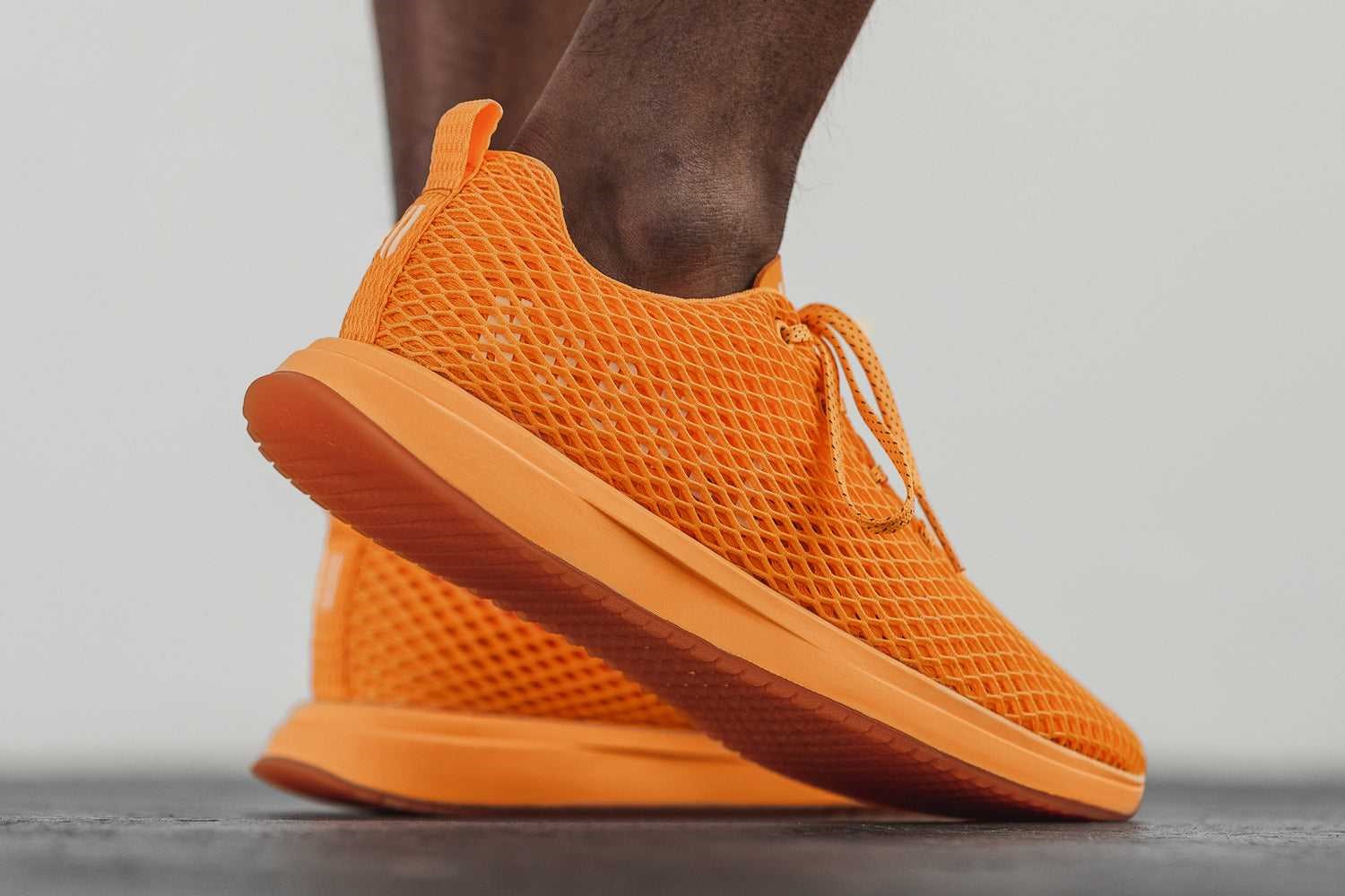 Nobull Mesh Runner Mesh Neon Orange | 6247-URYBL