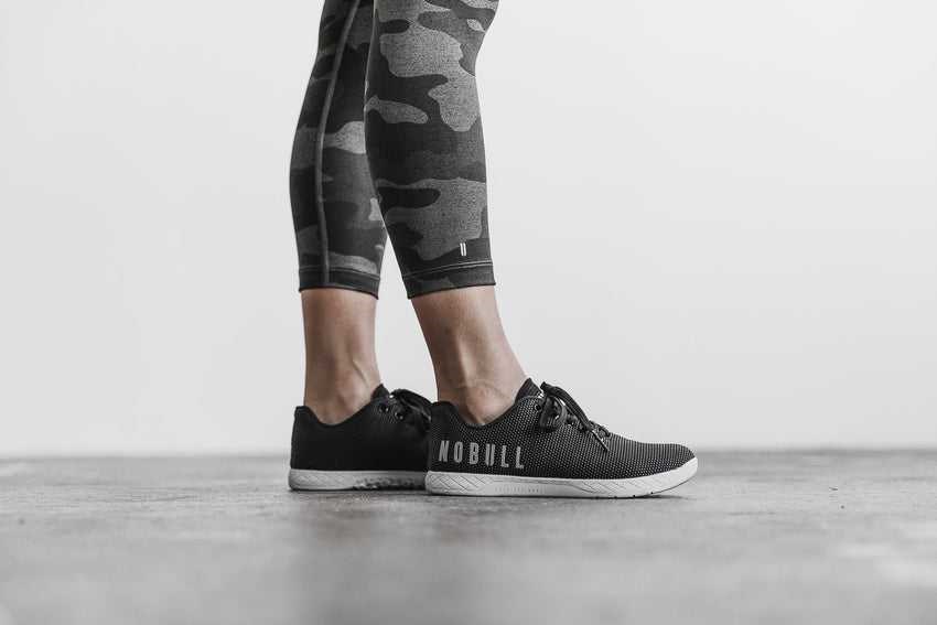 Nobull Mid-Rise Crop (Plush Heather) Bottoms Charcoal Camo | 6715-PQJLS