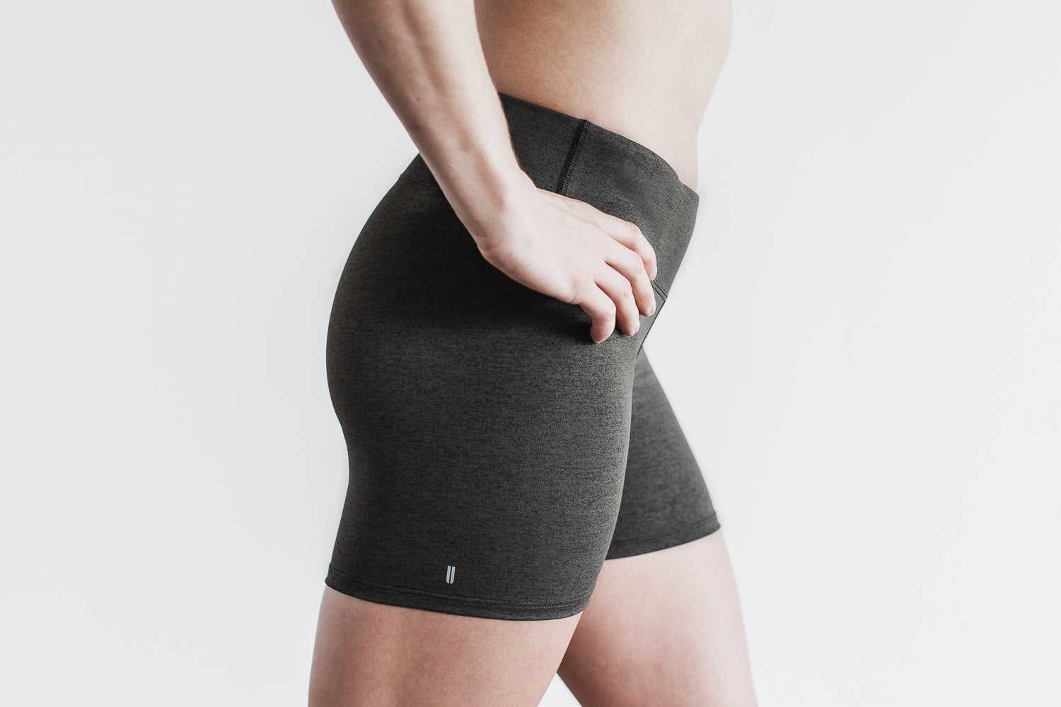 Nobull Mid-Rise Short 4 inches (Plush Heather) Bottoms Black Heather | 0175-RYIHQ