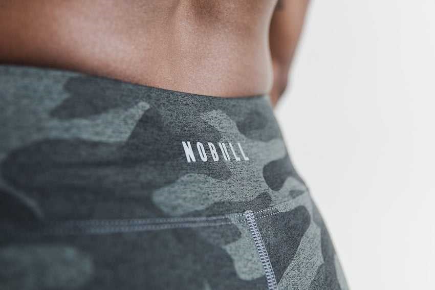 Nobull Mid-Rise Short 4 inches (Plush Heather) Bottoms Charcoal Camo | 0371-DHYIC