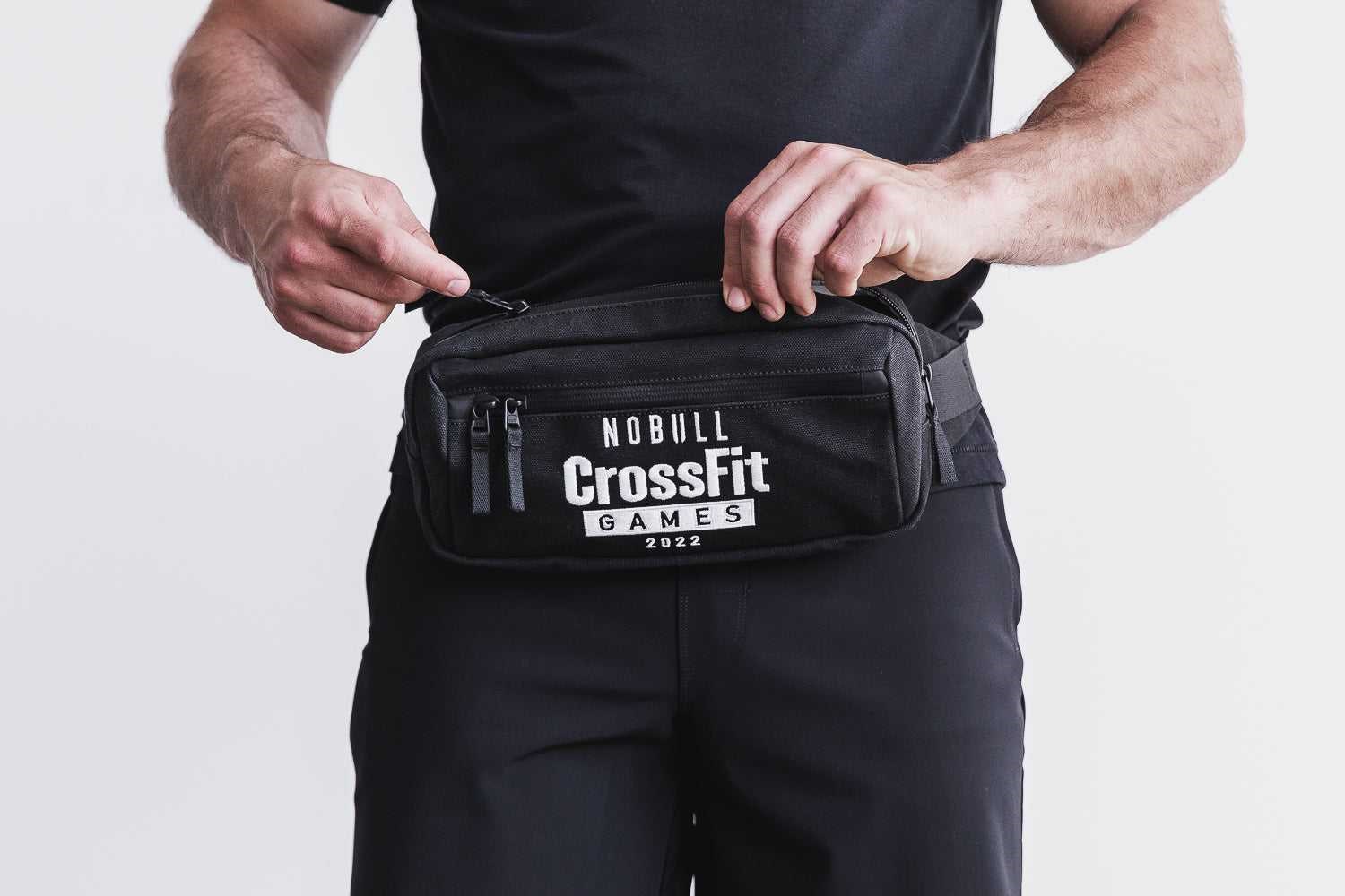 Nobull Nobull Crossfit Games 2022 Crossbody Bag Bags Black | 4708-WYXCM