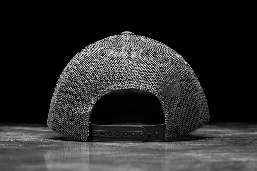 Nobull Nobull Curved-Brim Trucker Hats & Hair Accessories Sand | 1264-NQHKT