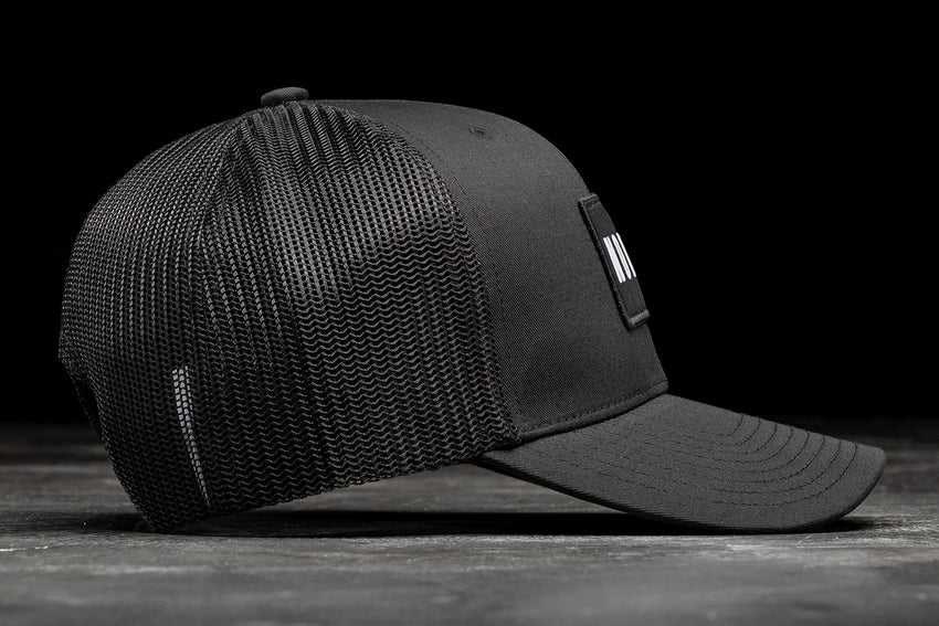 Nobull Nobull Curved-Brim Trucker Hats & Hair Accessories Black | 1760-QLYAR