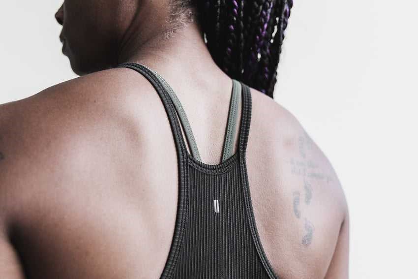 Nobull Nobull Halter Crop Tank (Ribbed) Tanks & Tees Black | 9502-CTGWY