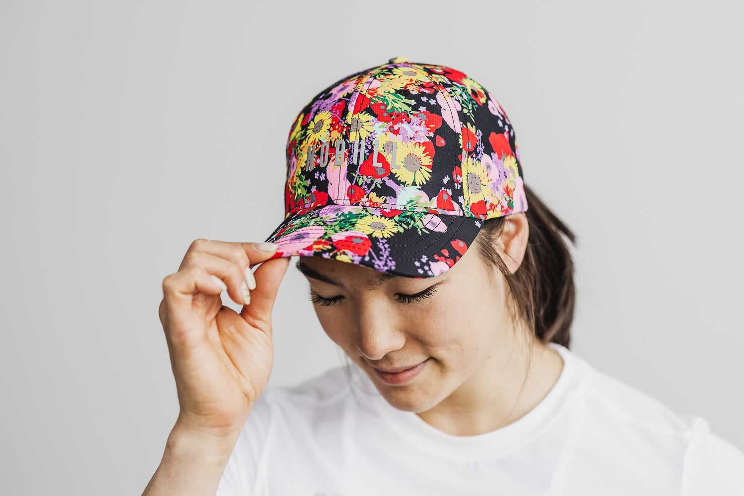 Nobull Nobull Performance Hat (Superblossom Floral) Hats & Hair Accessories Black Superblossom Floral | 9276-GCNRS