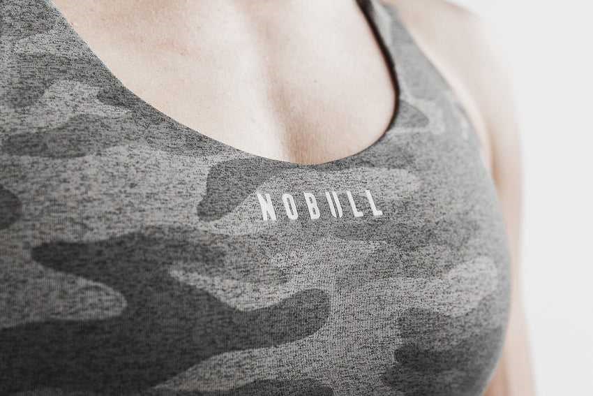 Nobull Pace Sports Bra (Plush Heather) Sports Bras Dark Fallen Rock Camo | 9703-ATCDN