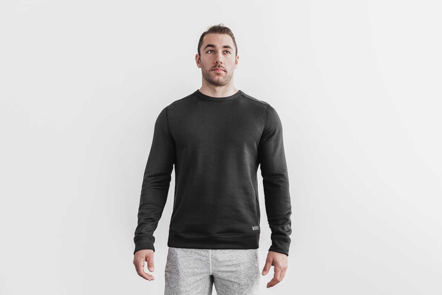 Nobull Performance Crew Sweatshirt Outerwear Black | 0162-FMYUZ