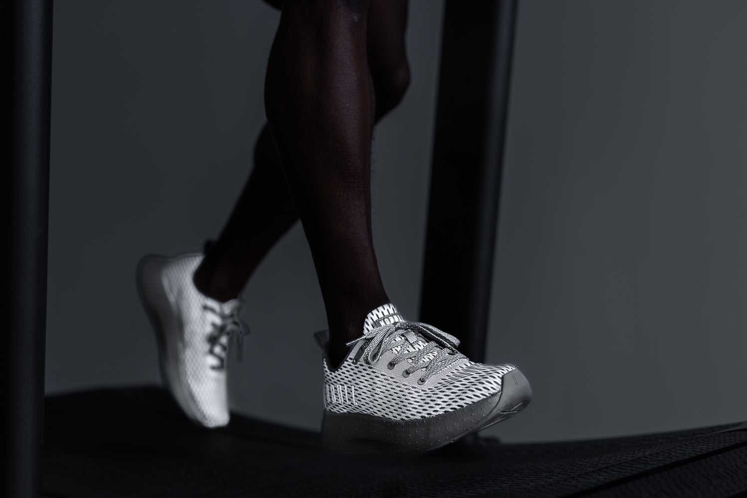 Nobull Runner+ Runner+ Dark Grey Reflective | 6340-UDTWM