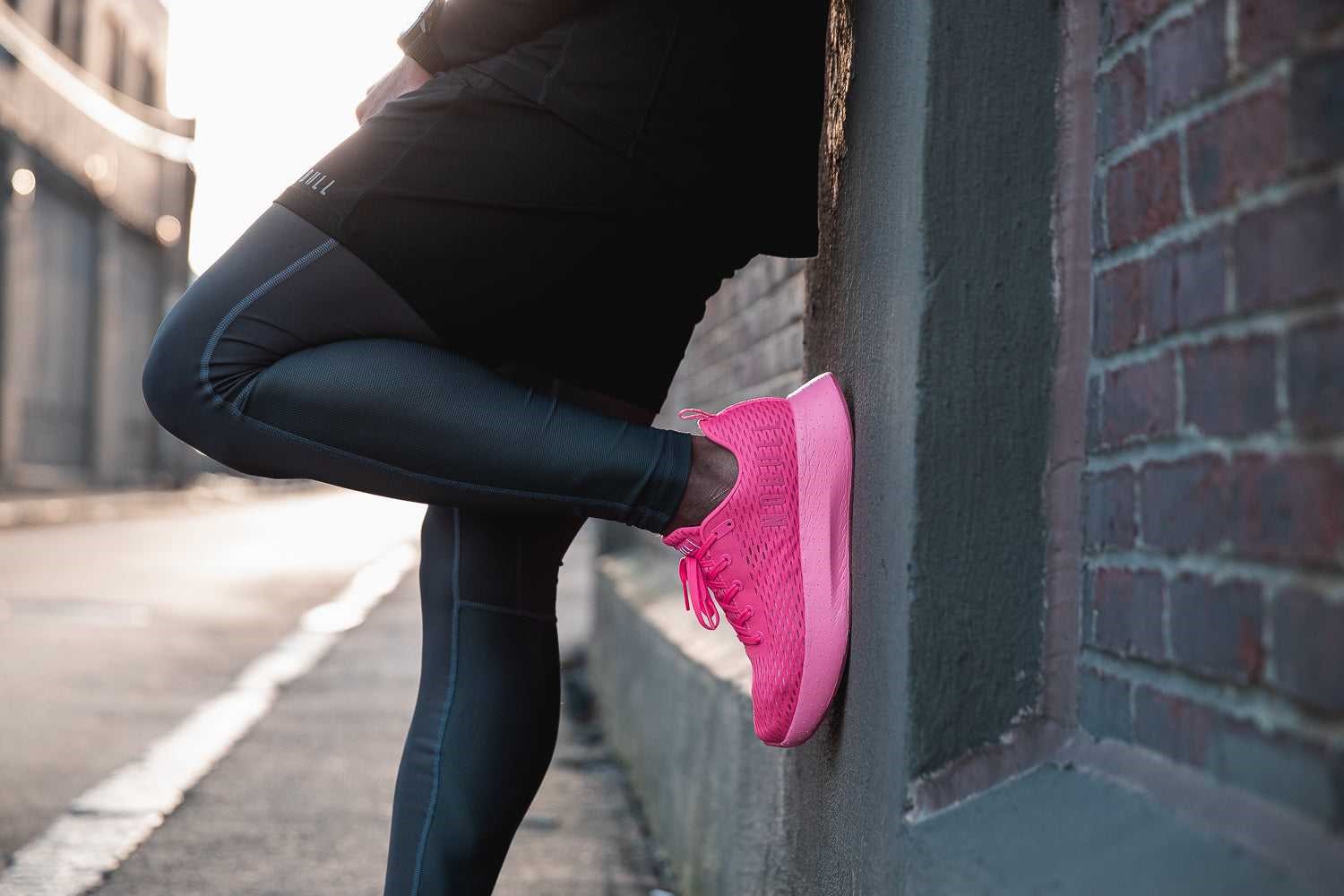 Nobull Runner+ Runner+ Neon Pink | 8941-QHKOR