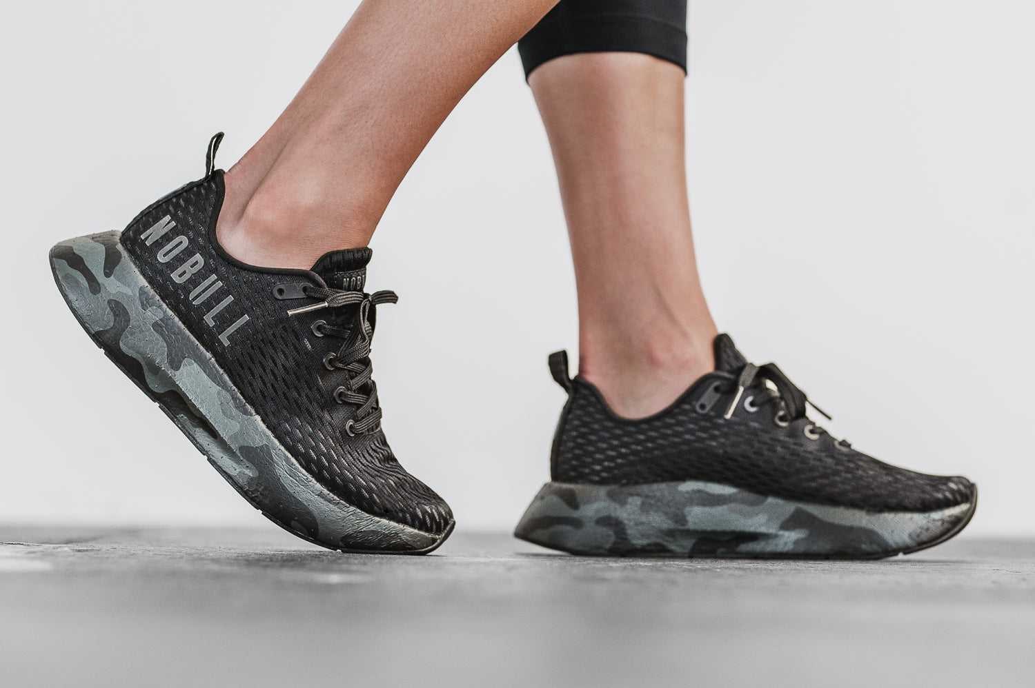 Nobull Runner+ Runner+ Night Camo | 6297-UDCRG