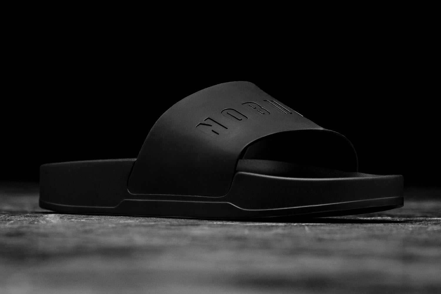 Nobull Slide Slides Black | 7903-SOTKL