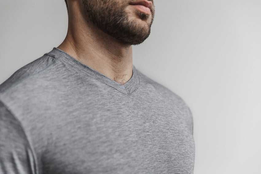 Nobull V-Neck Tee Tanks & Tees Heather Grey | 5694-FQPHZ