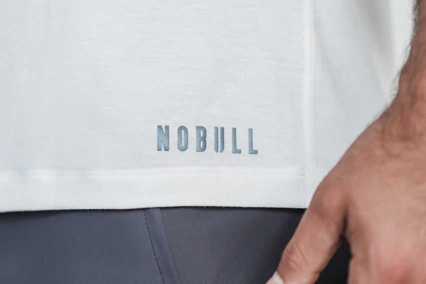 Nobull V-Neck Tee Tanks & Tees White | 0398-DRBVZ