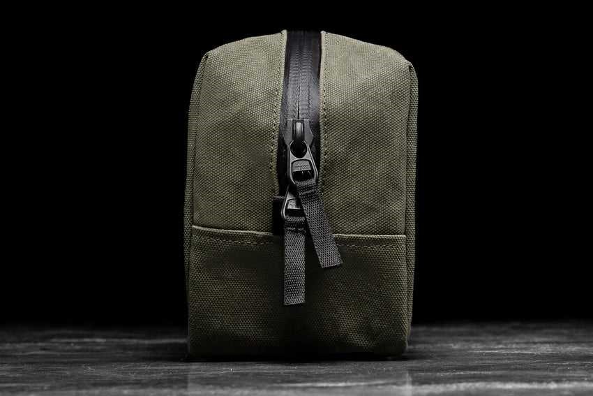 Nobull Waxed Canvas Kit Bag Bags Army | 6985-HBAXL