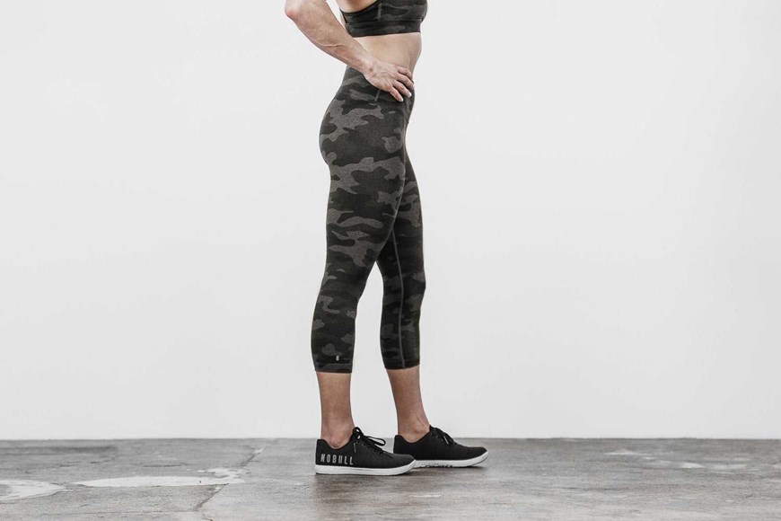 Nobull High-Rise Crop (Plush Heather) Bottoms Carbon Camo | 7183-DBXOR