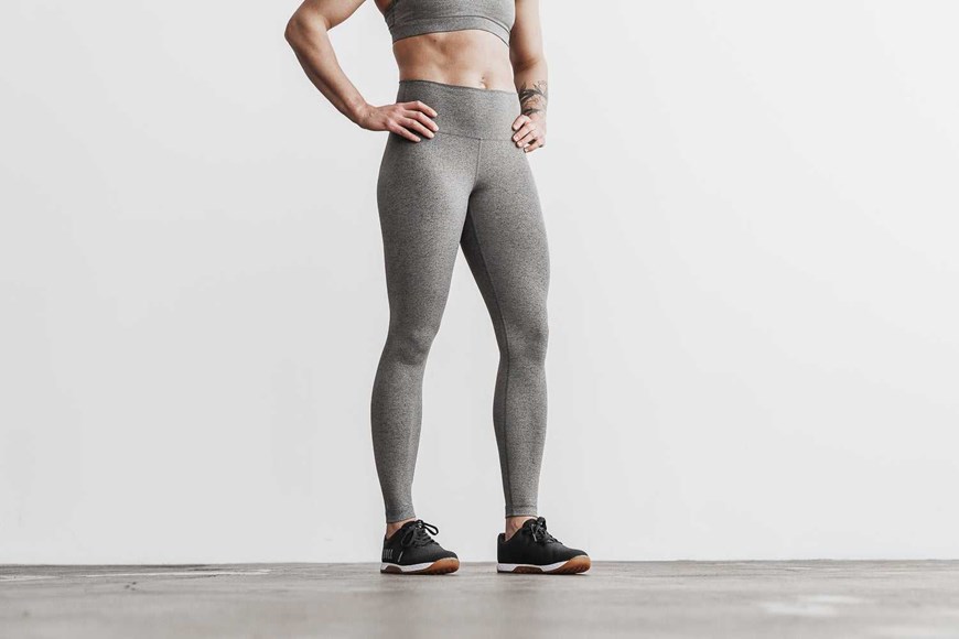 Nobull High-Rise Tight (Plush Heather) Bottoms Grey Heather | 1089-PEILM