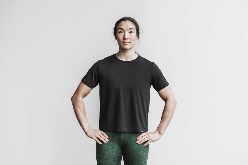 Nobull Lightweight Boxy Tee Tanks & Tees Black | 2058-VMTDL