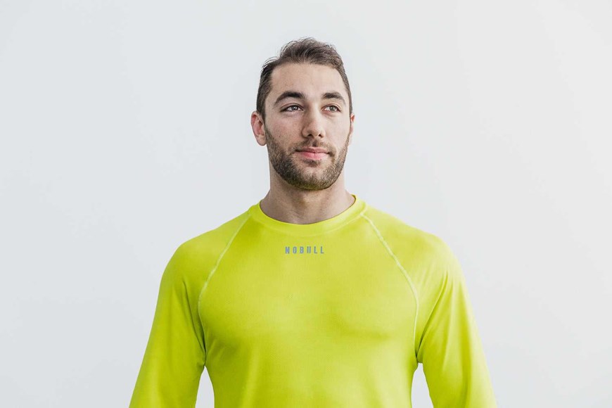 Nobull Lightweight Textured Long Sleeve Tee (Neon Camo) Tanks & Tees Neon Yellow Camo | 7029-GWACF