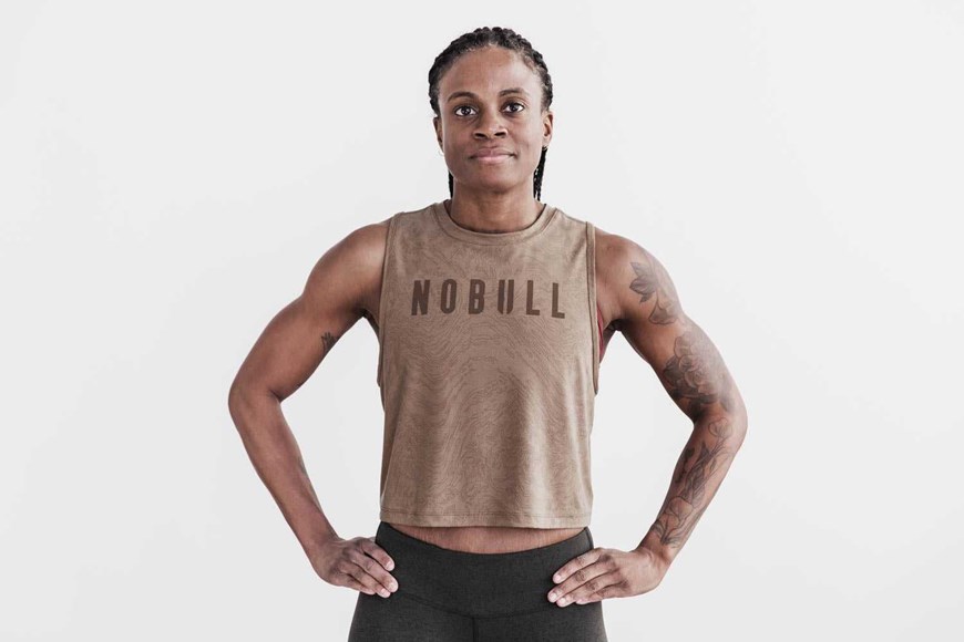 Nobull Muscle Tank (Windswept Floral) Tanks & Tees Toffee Windswept Floral | 0168-GTAQH